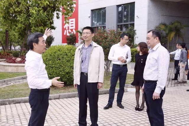 宝安区委常委,区委组织部部长姚刚率队调研宝中集团