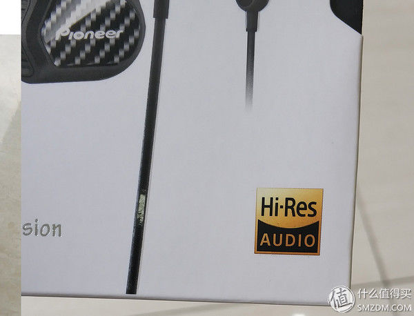 可以出街的隔音利器–先锋clv20 hifi双动圈入耳式线控耳机 均衡版