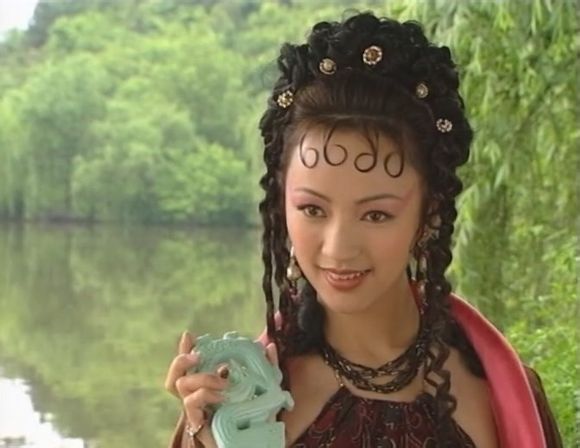 罗海琼版本的妲己,她在电视剧《莲花童子哪吒》中扮演的妲己颇受争议