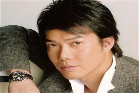 他是古惑仔演员,用20年熬成tvb大哥,51岁迎二胎心情大