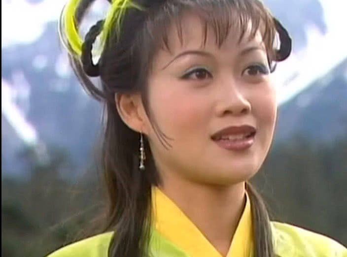 《绿野飞仙》主要演员有吕颂贤,梁小冰以及邝文珣,江欣燕等人,故事