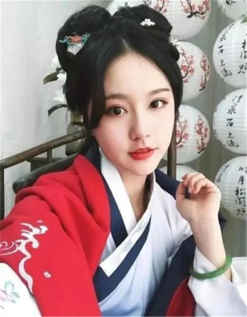 有种看到叫《公寓警花》女演员穿爱情,穿越诸古装90港剧图片