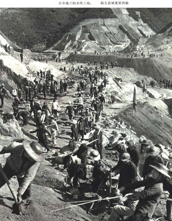转载1973年人民画报刊载的新中国的建设者身影