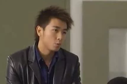 为什么“钟美美”模仿的老师全都凶巴巴的？