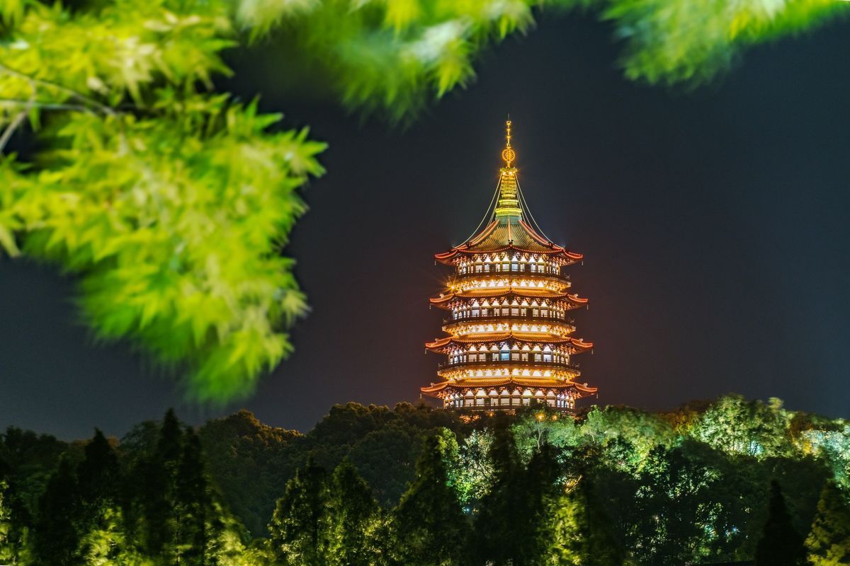 杭州雷峰塔亮化照明工程v照明解析建筑设计今后工作计划图片