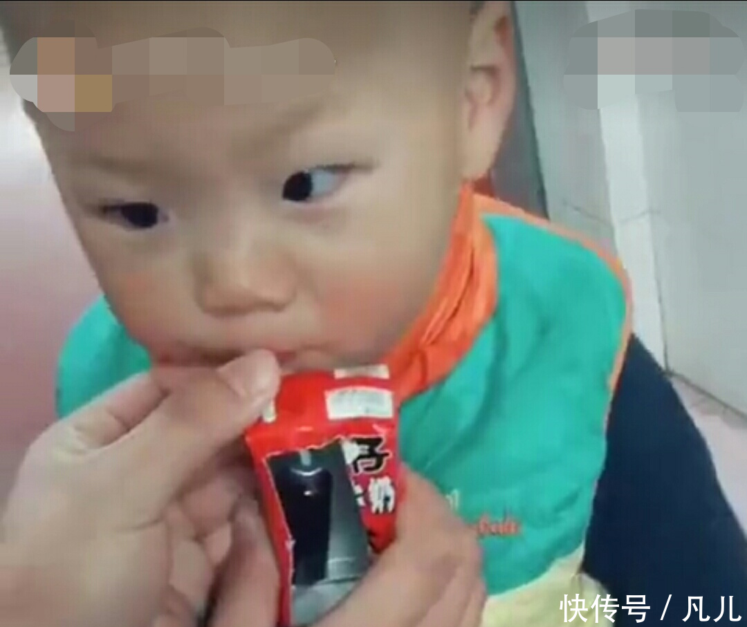 宝宝喂药爸爸表情包回个话不肯吃,绝招想了一个宝宝,妈妈吸图片