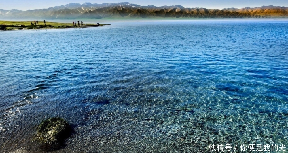 唯美湖泊电脑壁纸,山清水秀,雄奇秀丽的景色.