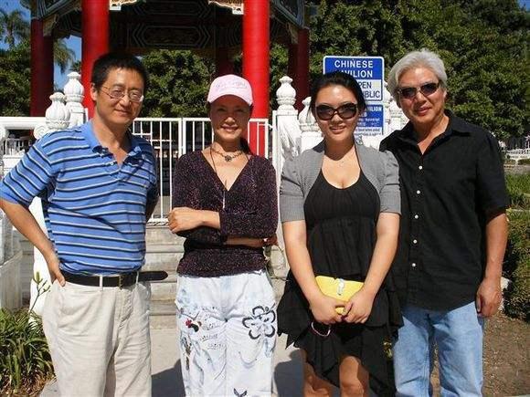 演员姜黎黎全家生活照 八十年代女星 老公为她白头如今气色红润