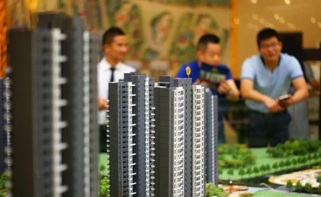 长期空置房，物业费交20％还是70％？