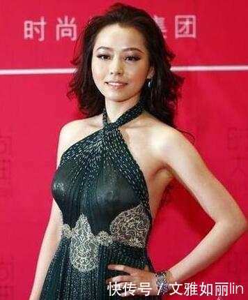 张靓颖真空上镜, "乳环"格外吸睛, 网友: 如今靠卖肉为生了?