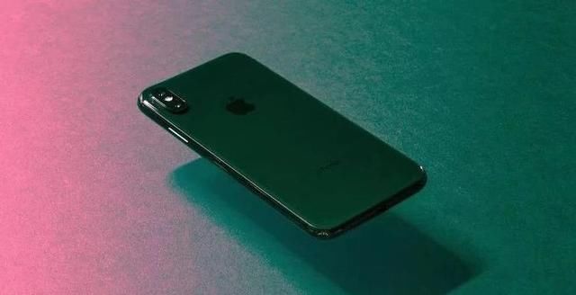 求iphone11岂止于装b壁纸
