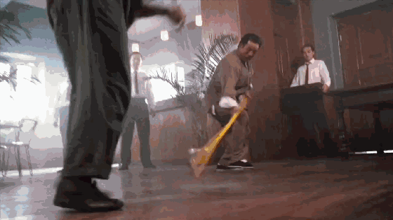 香港第一奇女子 14岁出道与陈百祥传绯闻 却嫁给大30岁武师刘家良