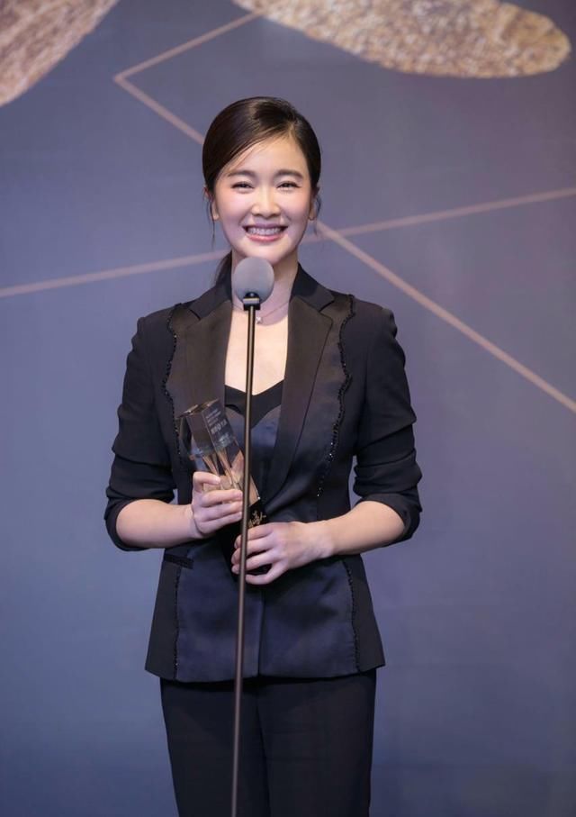 陈道明唯一绯闻女友 ,长得比范冰冰还美,却嫁大20岁老公成这样