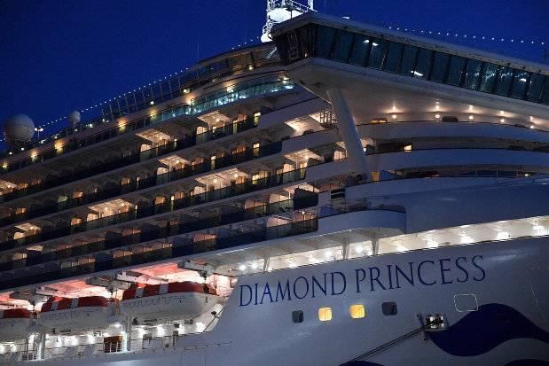 中国之外最大疫情爆发地，日本不敢让这3700人下船