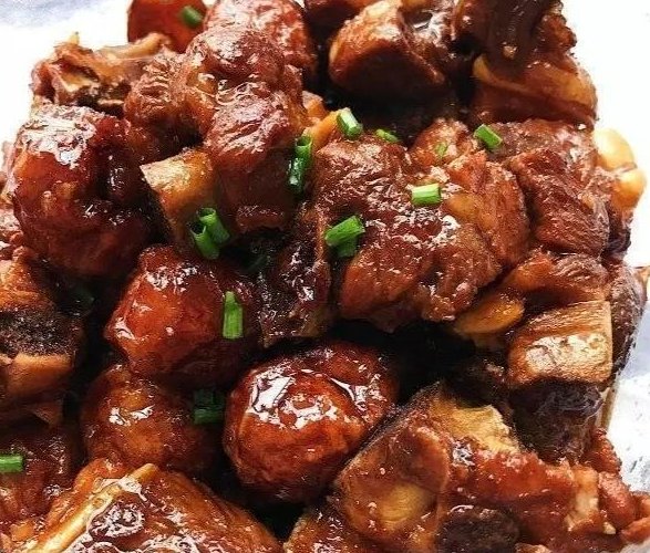茄子:肉丝蛋烧鹌鹑,鱼香鱼缸,杂炒鲶鱼,鱼香排骨菜谱田鸡吃鱼肚子图片