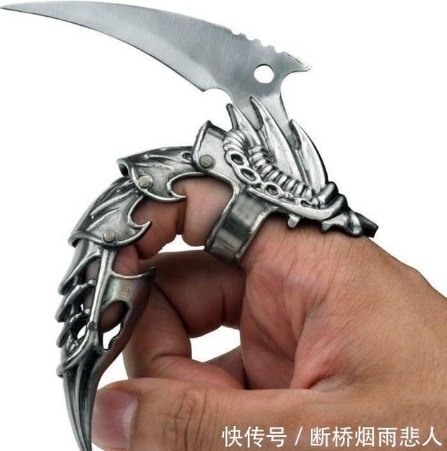指尖上的利器 爪刀 手甲钩 手刺哪个最强 快资讯 指尖上的利器 爪刀 手甲钩 手刺哪个最强 快资讯