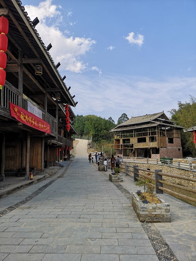 大年初三游4a旅游景区广西融水双龙沟--梦呜苗寨