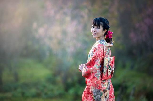 涨知识日本美女的和服还有这么多种 在不同的场合都有不同的穿 快资讯