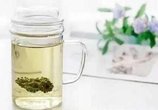 这片叶子是口臭的天敌,见它就跑,服用两天就见效,再也没口臭了