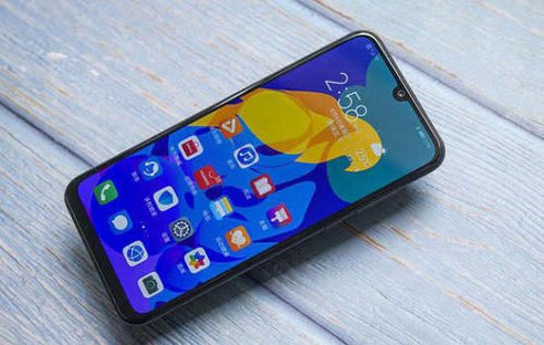 128gb 麒麟810,华为新机才1499,比红米k30值?