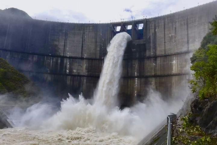 利奇马台风后，水库泄洪，第一次看见
