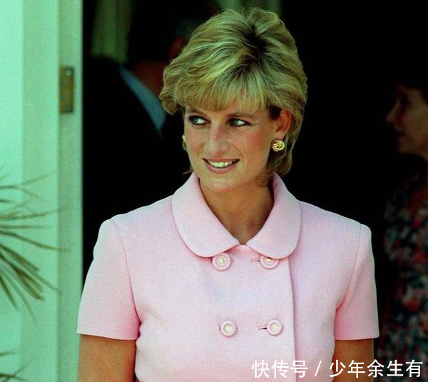 凯特王妃在这个方面一直“抄袭”戴安娜，却被英国民众拍手称赞