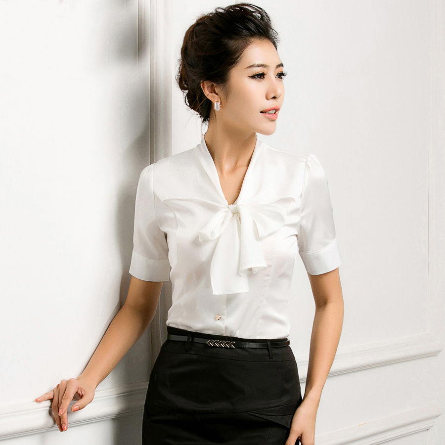 假如你不差钱，建议多穿这样时尚包臀一步裙，轻松打造S型好身材