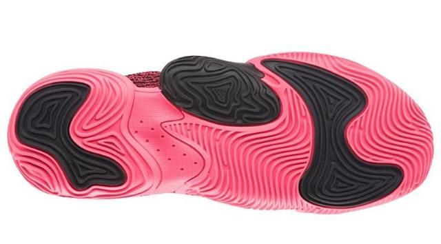  鞋带：新一代 adidas 无鞋带篮球鞋新配色曝光！天足中底再现！