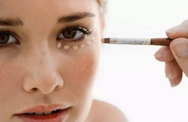 拍证件照的3个小技巧，摄影师是不会告诉你的!