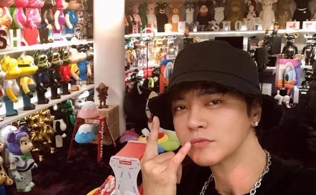  #豪宅#为何女星都想嫁豪门？看了李嘉欣的豪宅秒懂，娱乐圈顶流也比不上