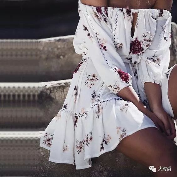 伊能静被赵雅芝“带坏”了，7000块的“奶奶衣”还能穿成18岁!