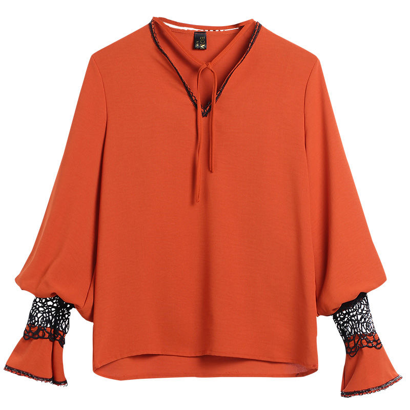 天那!小姨太会穿了，刚入秋就换上这样的秋装，美嫩的像18姑娘