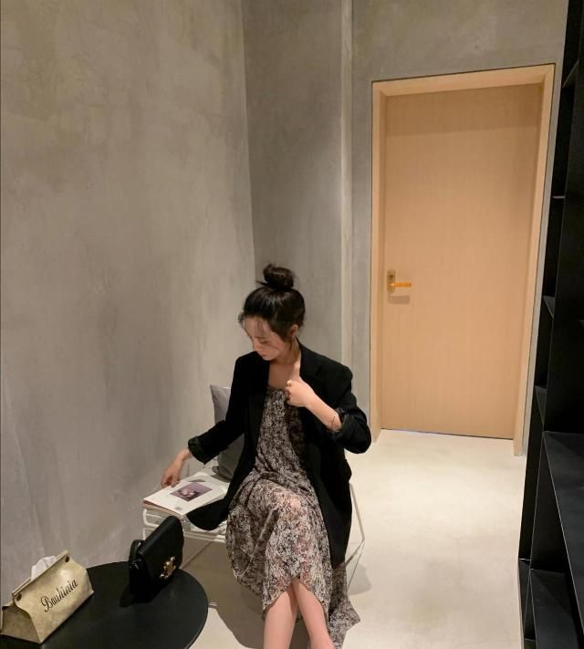针织开衫■撞衫不可怕,谁丑谁尴尬!10套精致时髦穿搭,轻松摆脱撞衫烦恼