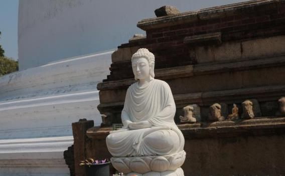 佛说：福报乃是自身功德的累积，多做这三件事，福报将会无边！