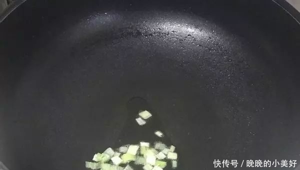  『长寿菜』日本人每天必吃的“长寿菜”，我国产量大却没人吃，含钙比牛奶高