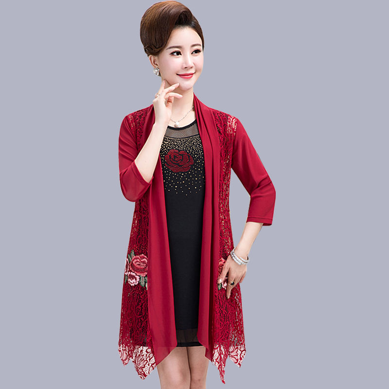 难怪妈妈把阔腿裤扔了，洋气又得体，减龄显瘦还百搭