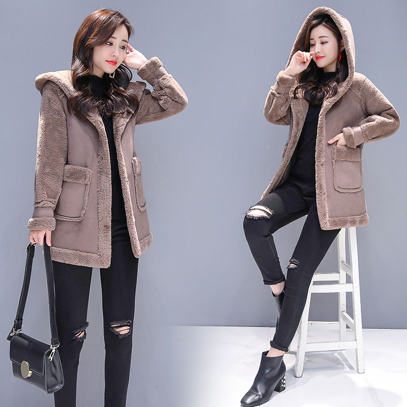 别再跟风买羽绒服，价格昂贵!今年流行这十款棉衣，时髦价格低