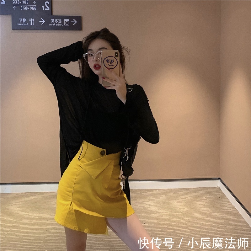  「随意搭配一」女神半身裙合集：撩汉小短裙这样穿，潮流时尚又迷人