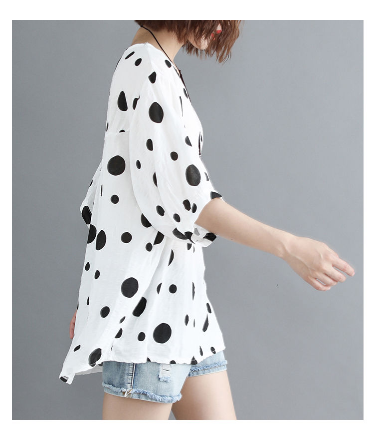 腰粗屁股大女人别穿紧身衣!瞧瞧图片女人这样穿,一个比一个惊艳