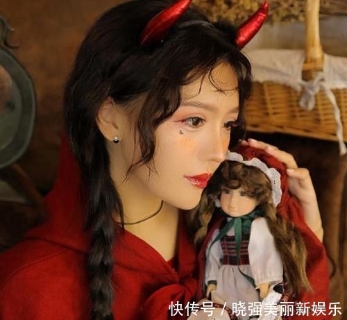 之余|连衣裙:早春必入的裙子,保暖之余还展现出迷人的线条