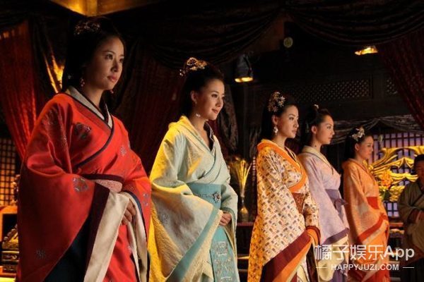 于正说他的服化道是全国第一…你是不是忘了前两年都拍过啥?