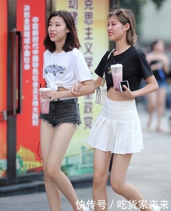  比例■闺蜜同高，比例却大不同，她这样穿腿更长，这次裤子比裙子有用！