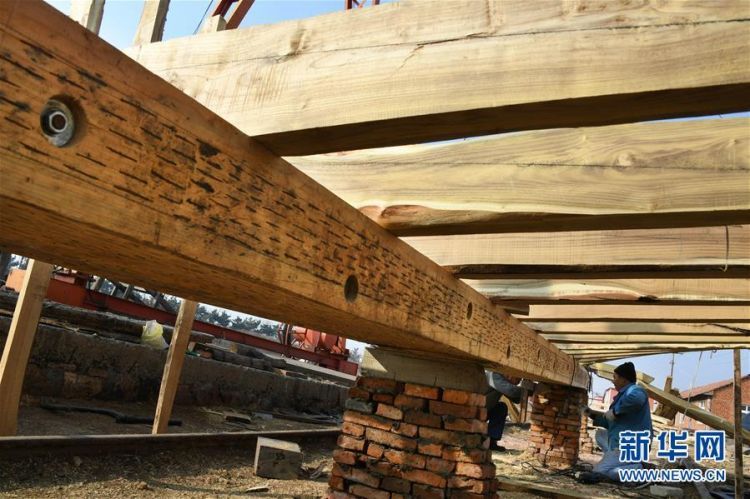 探访传统手工造船 没图纸全凭造船师傅眼光和经验