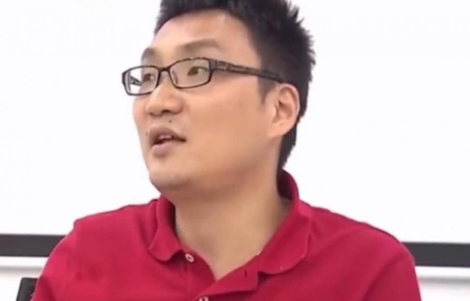 拼多多市值缩水714亿，浙江80后首富财富跌去334亿