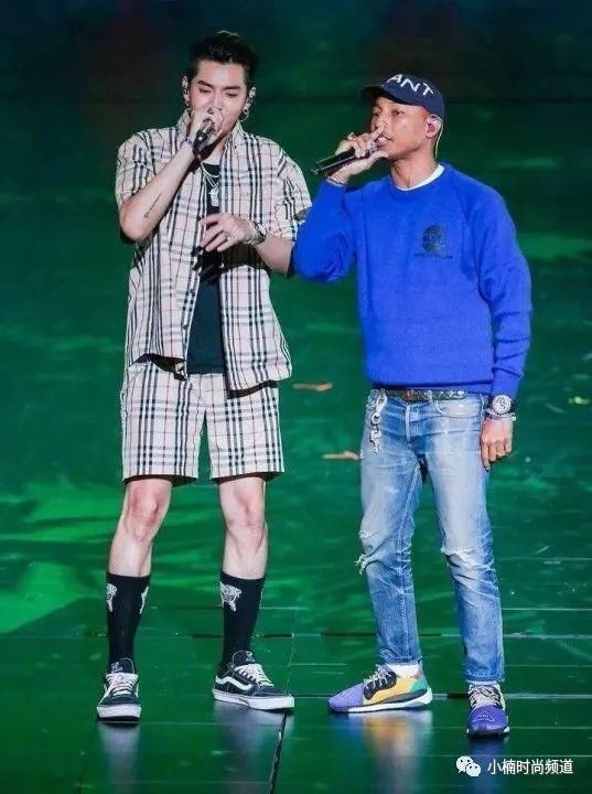 吴亦凡拥有众多神鞋，但这双VANS经典神鞋才是吴老师心中的最爱!