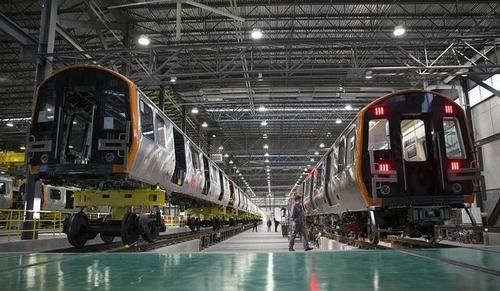  「中国」波士顿新地铁运行了五个月，美国乘客感叹：中国制造的