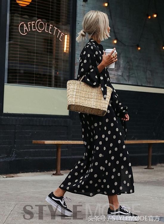 It Girl钟小姐亲自示范:这么穿帆布鞋最好看!