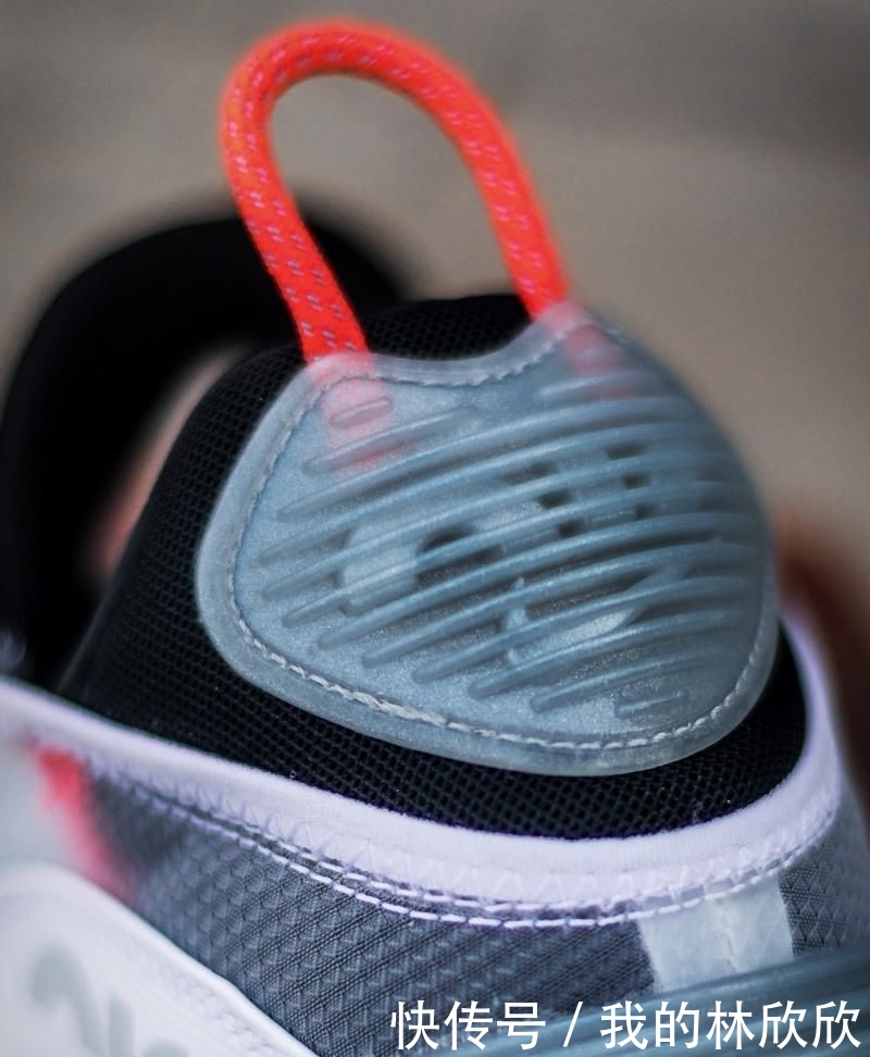 『刷屏』昨天Nike疯狂刷屏的新鞋刚刚登场!你还没看就太可惜了