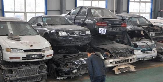 “国三”车明年强制报废，听到补贴金额，车主笑了：白赚了一辆车