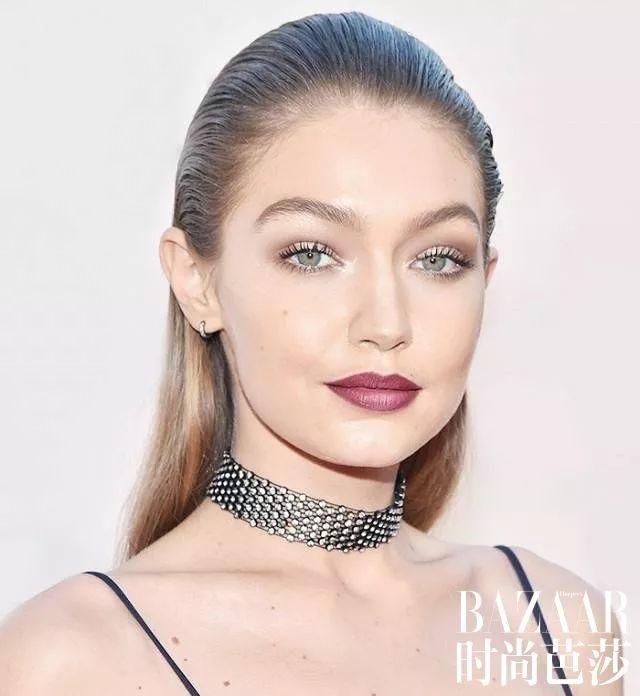 林允的“叠加唇”好抢眼!一秒变身BlingBling女孩~